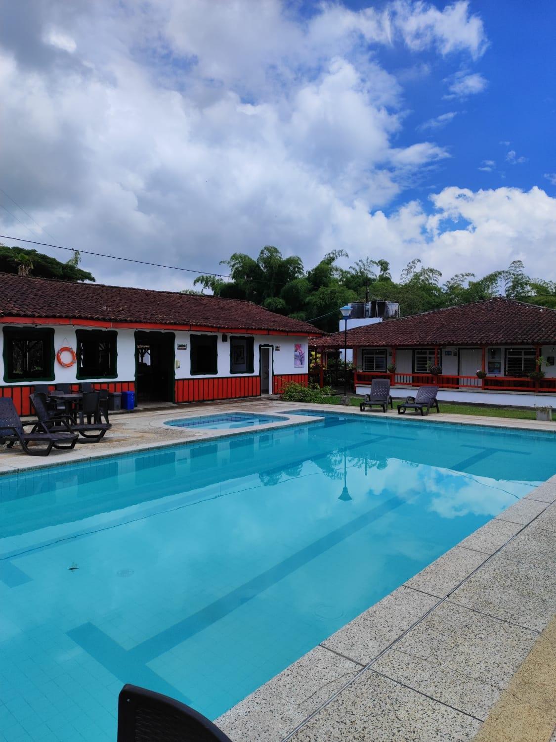 Hotel Campestre La Floresta Puerto Espejo 外观 照片