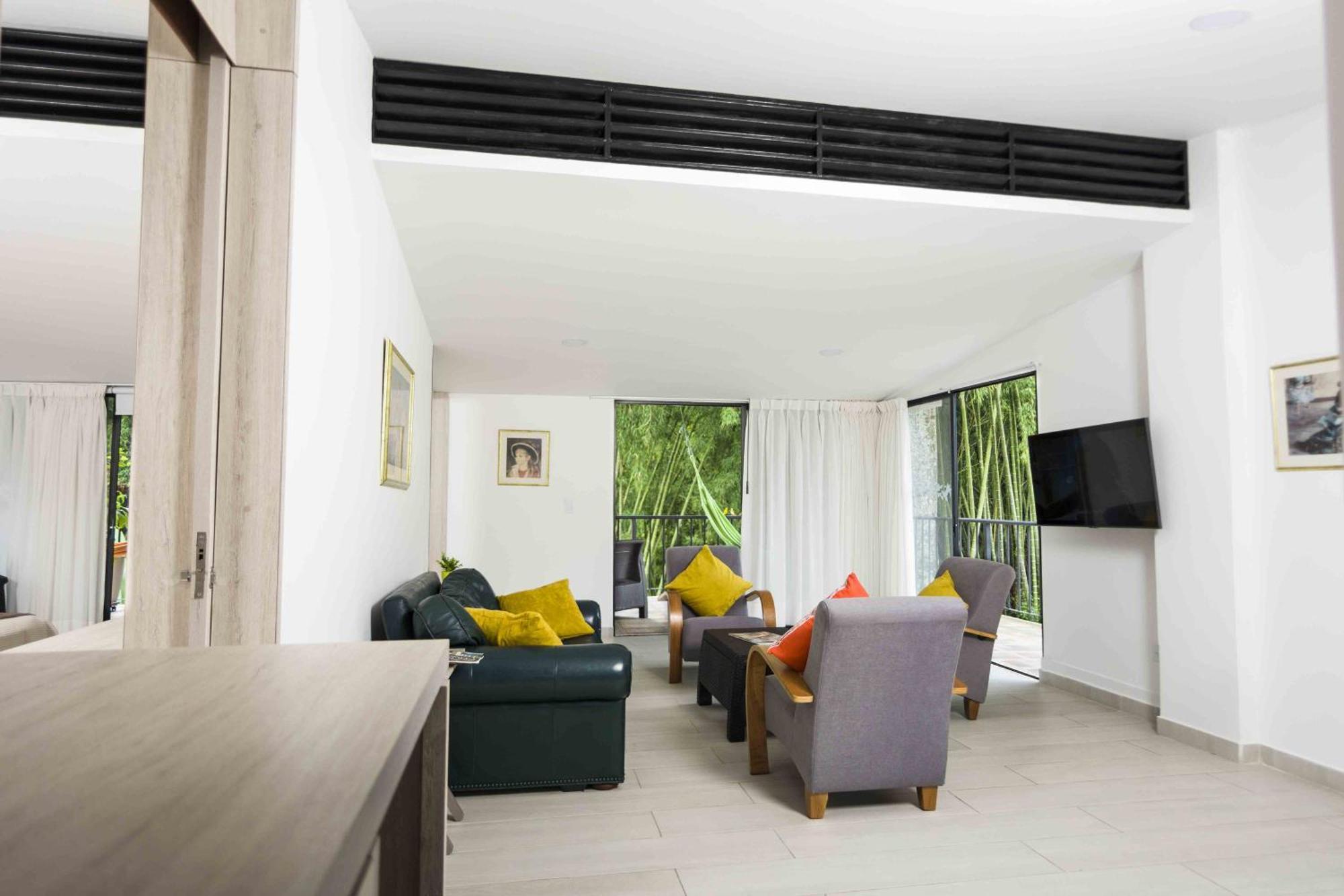 Hotel Campestre La Floresta Puerto Espejo 外观 照片