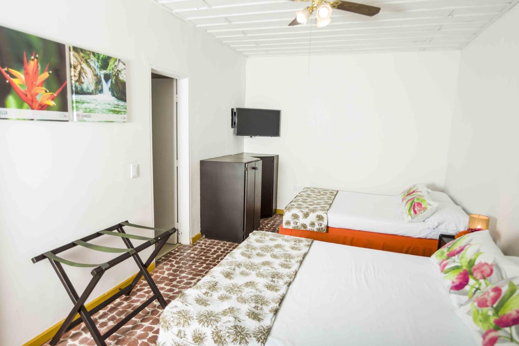 Hotel Campestre La Floresta Puerto Espejo 外观 照片