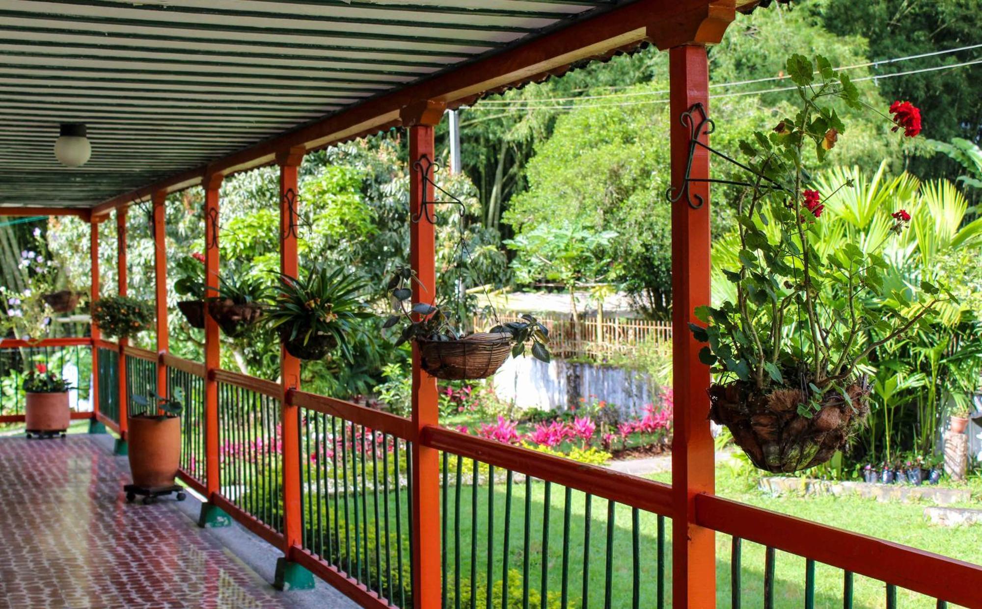 Hotel Campestre La Floresta Puerto Espejo 外观 照片