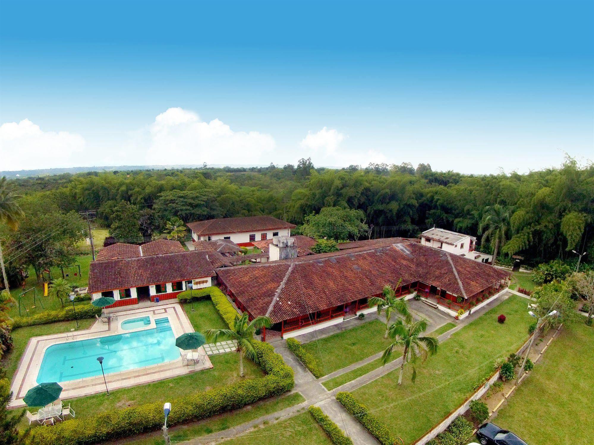 Hotel Campestre La Floresta Puerto Espejo 外观 照片