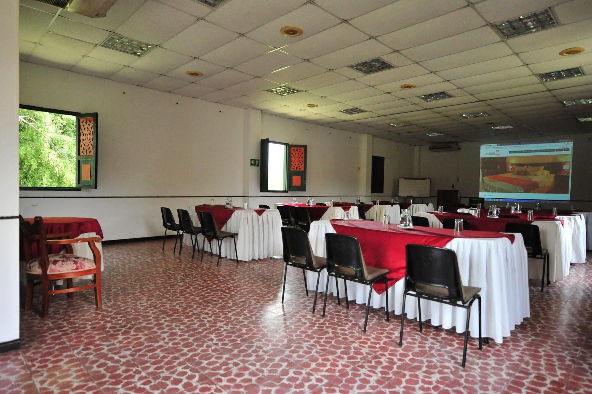 Hotel Campestre La Floresta Puerto Espejo 外观 照片